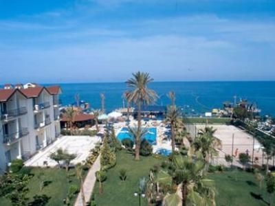 Club Palm Beach1