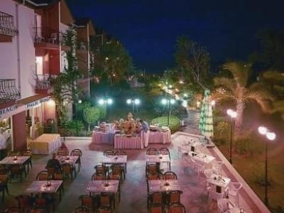 Club Palm Beach2