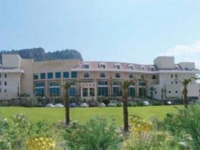 Meder Resort0