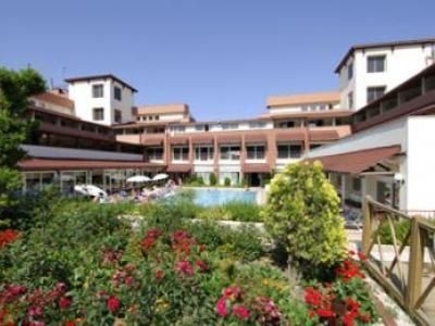 Rose Resort0