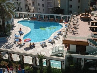 Blue Bay's Deluxe Hotel And Spa2