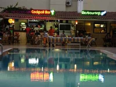 Club Ceylan3