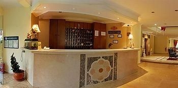 Club Dorado2