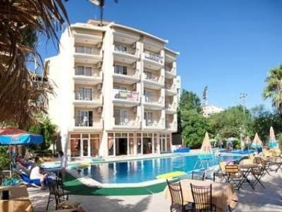 Club Dorado0