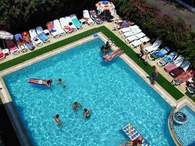 Xanthos Apartments1