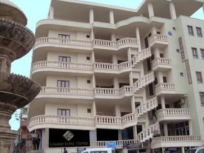 Grand Estel0