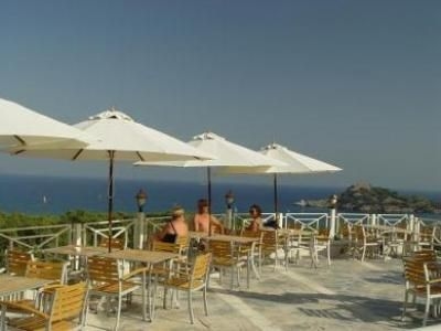 Alinn Boutique1