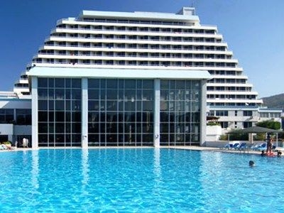 Surmeli Efes0