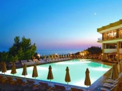 Club Pacific1