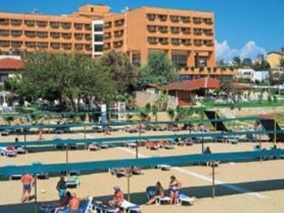 Emir Beach0