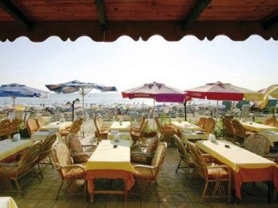 Truva Beach2