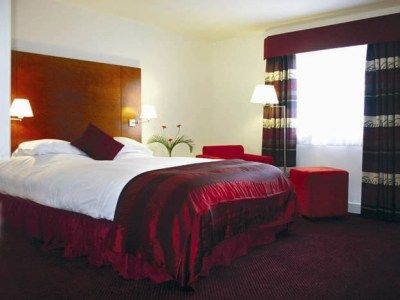 Mercure Cardiff Centre3