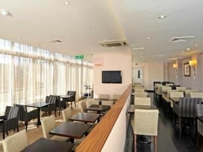 Holiday Inn Express4