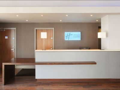Holiday Inn Express Liverpool - Hoylake4