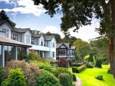 Castle Green0