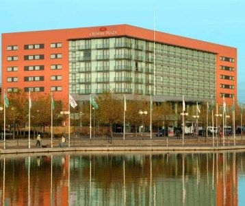 Crowne Plaza London Docklands1