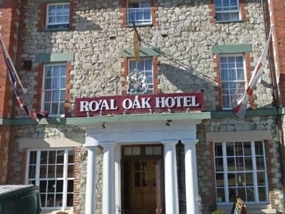 Royal Oak0