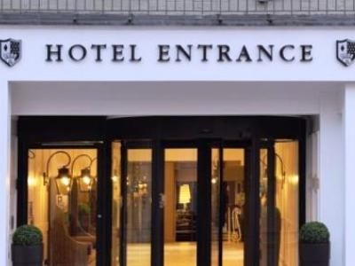 แมคโดนอลด์วินด์ซอร์โฮเต็ล (Macdonald Windsor Hotel)0