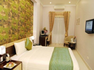 Hanoi Elegance 33