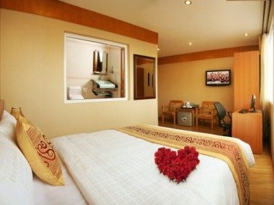 Topaz (Deluxe Room)3