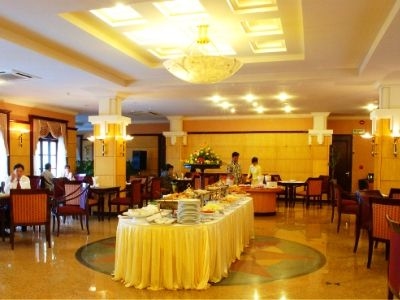 Tuan Chau Resort4