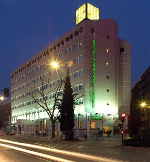 GRANADA CENTER0