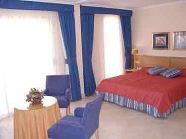 BARCAROLA2