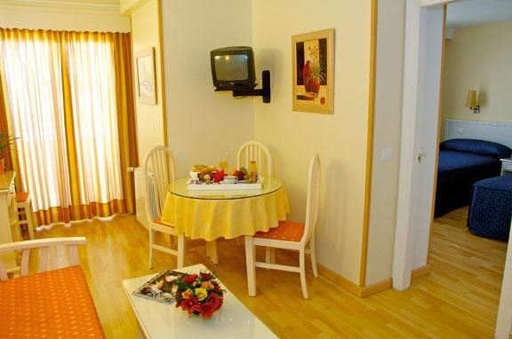 APARTAMENTOS PRINCESA PLAYA2