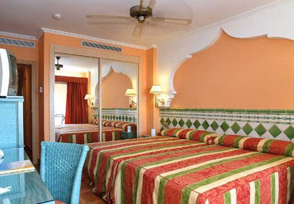PLAYACALIDA SPA HOTEL1