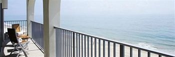 Costa d Este Beach Resort3