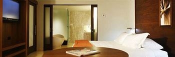Costa d Este Beach Resort1