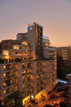 ORIENT QUEEN HOMES0