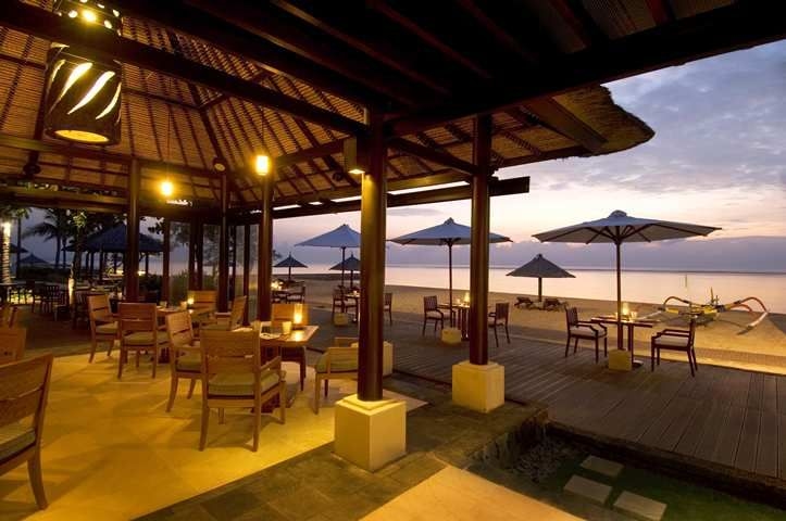 คอนราด บาหลี (Conrad Bali)1
