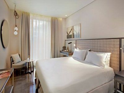 H10 Art Gallery Hotel4