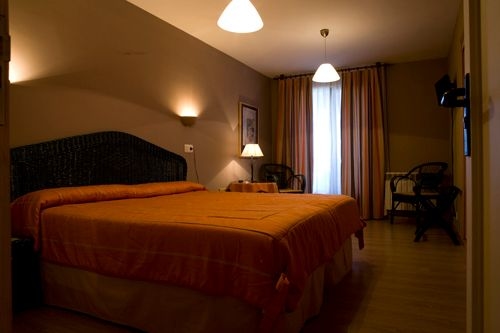 Hotel Montanes3