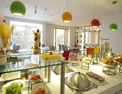 Hawthorn Suites by Wyndham JBR Hotel4