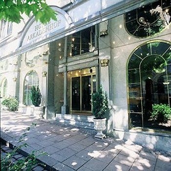 Arkadenhof Hotel0