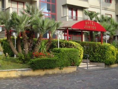 Jonico Hotel Rome1