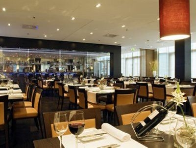 NH Danube City Hotel4