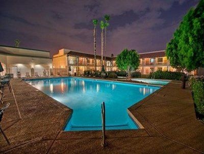 Days Inn and Suites Hotel3