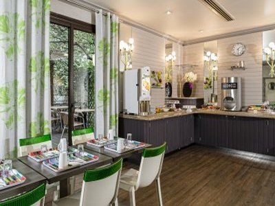 Paris Louis Blanc Hotel1