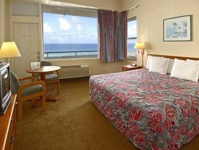Seagull Hotel Miami Beach3