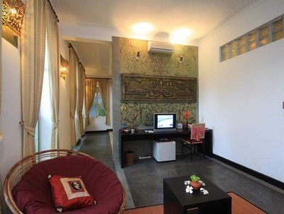 Frangipani Villa-90s Hotel3