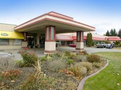 Ramada Lodge Hotel0