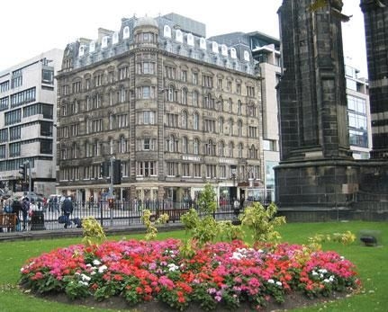 โรงแรมโอลด์ เวฟเวอร์ลีย์ (Old Waverley Hotel)0