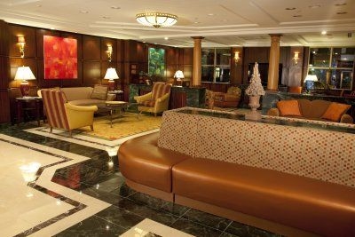 The Skyline Hotel4