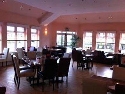 Burnhouse Manor Hotel3