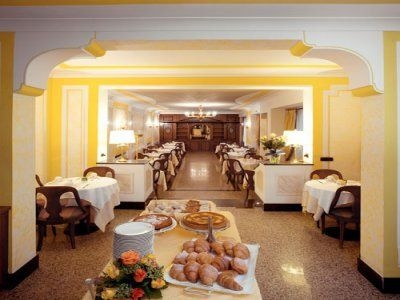 Marconi Hotel4