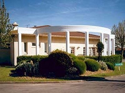 Cottage Hotel1