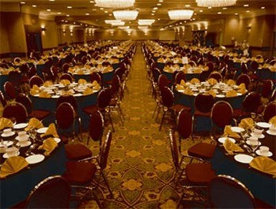 Coast Calgary Plaza Hotel2